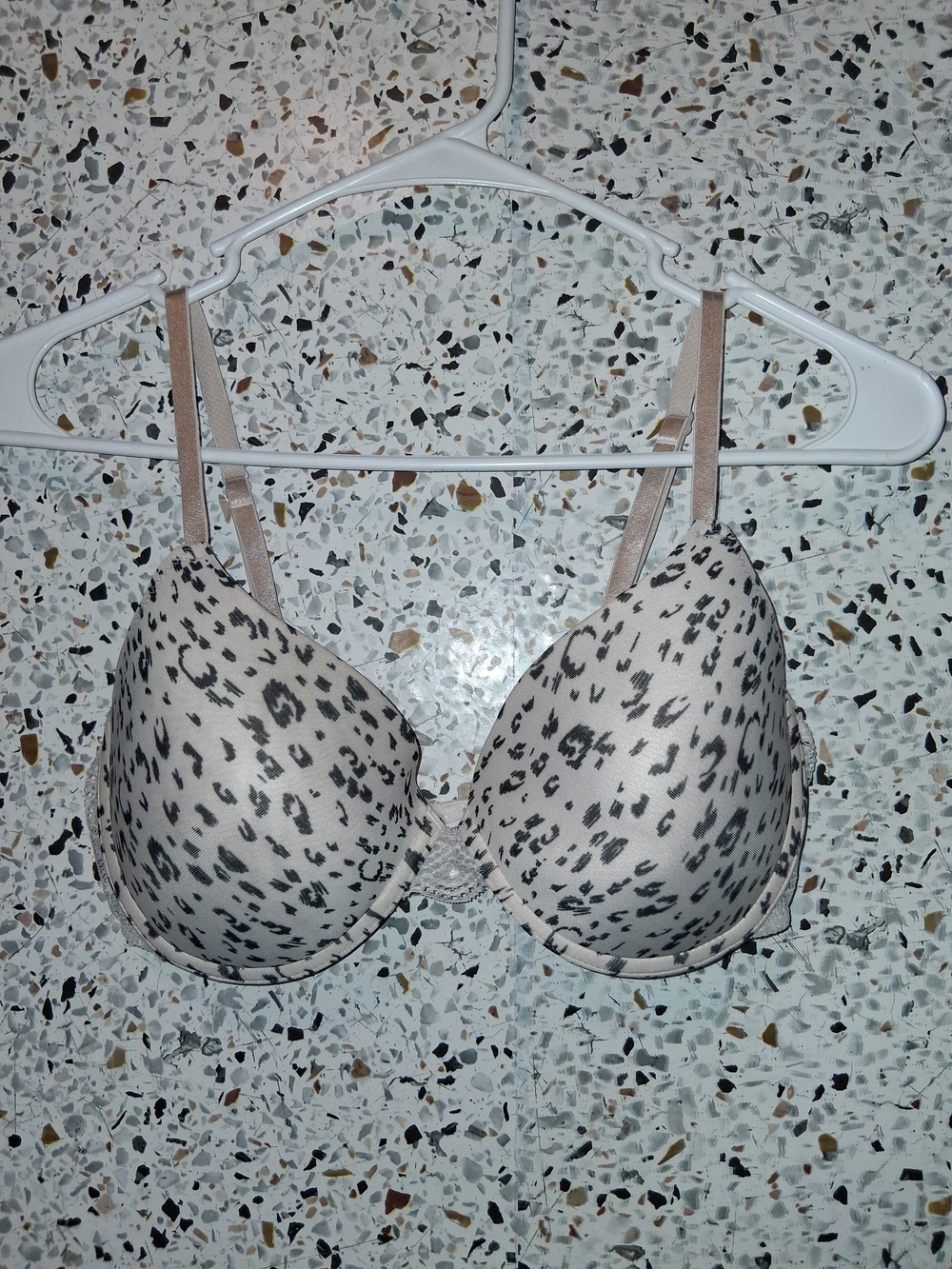 Maidenform Push Up Bra Size 36C Nide Leopard Print Padded With Wires